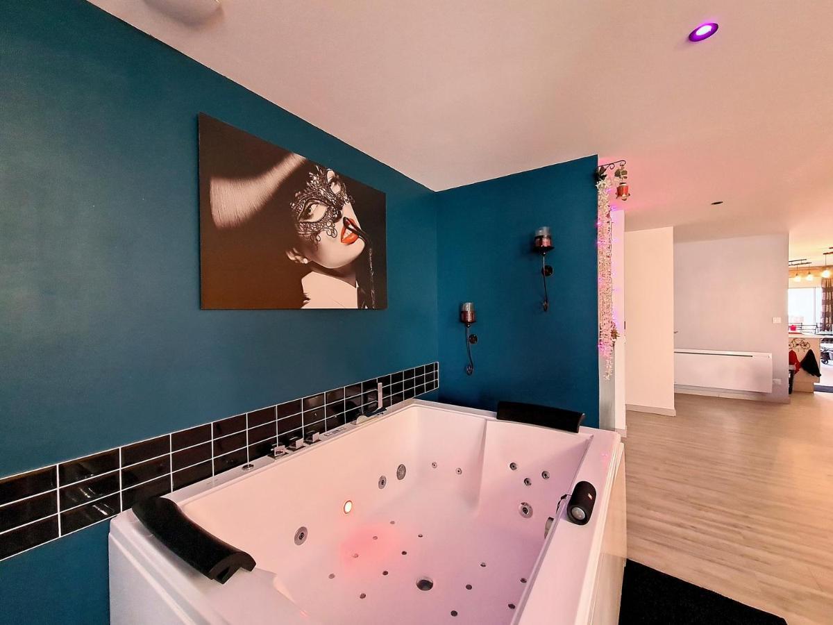L'Essence Du Désir - Room Love Saint-Germain  Extérieur photo