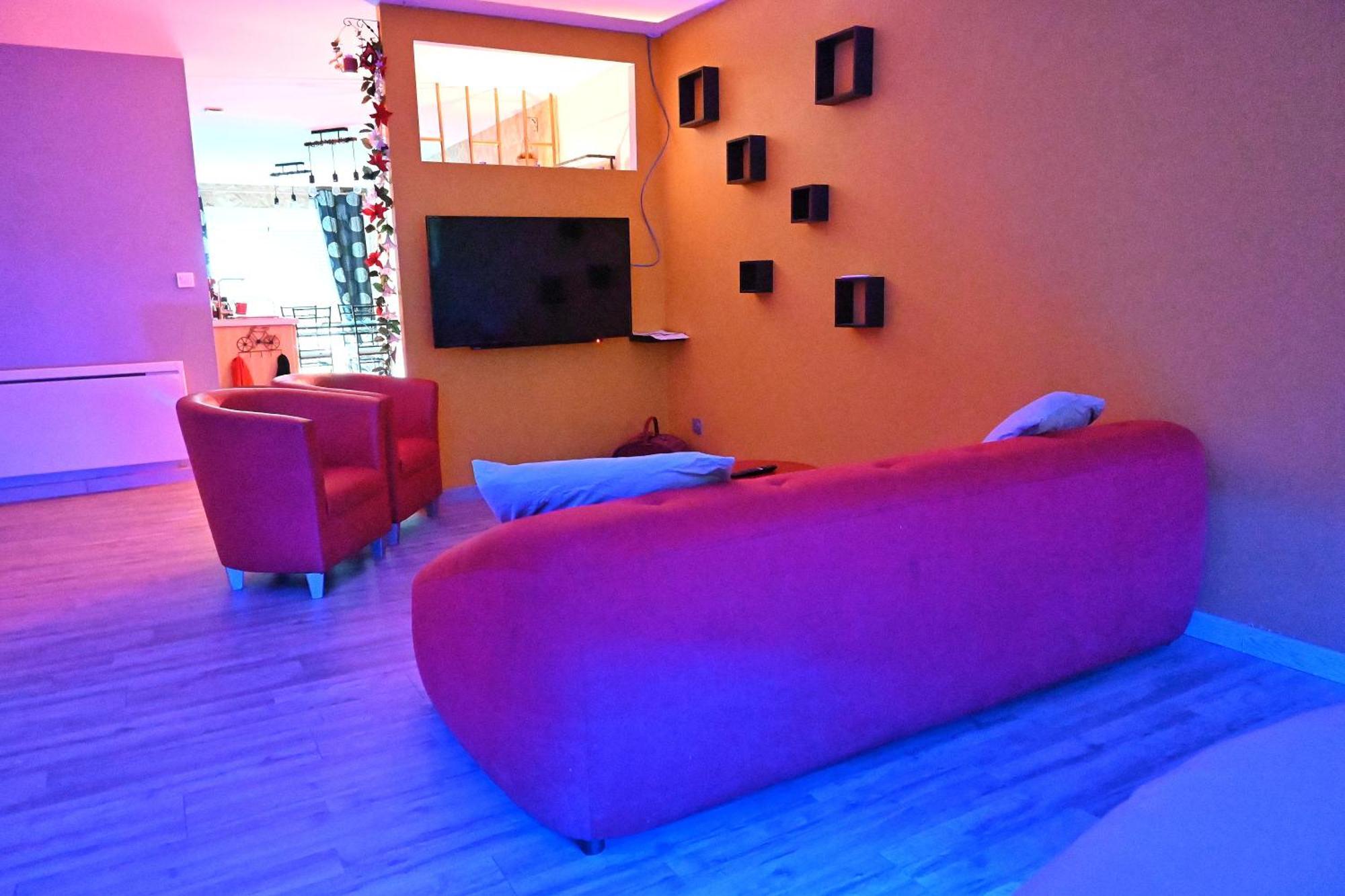 L'Essence Du Désir - Room Love Saint-Germain  Extérieur photo